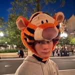 Just me, her and the moon ☾