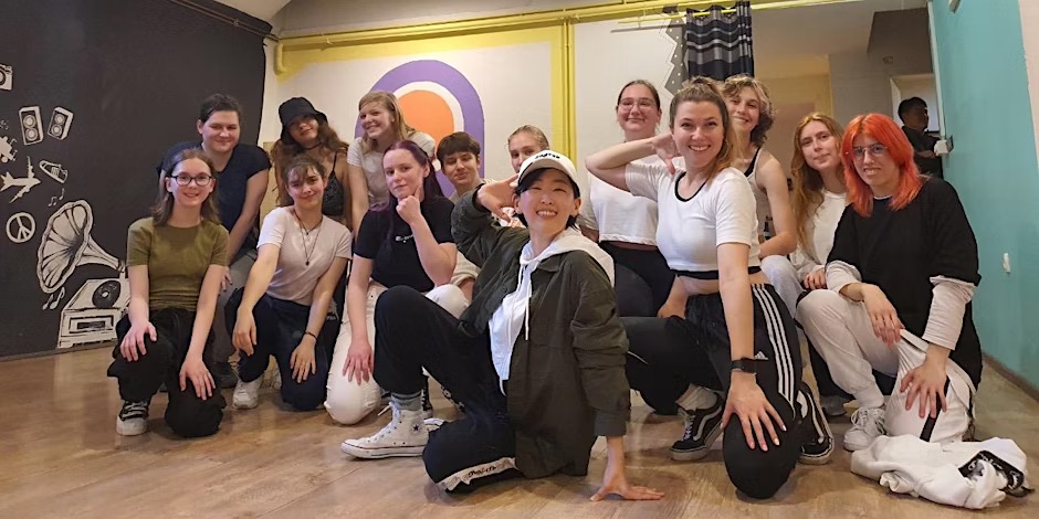 Celebrity Kpop Instructor Pop Up Class -- Enchanted Steps With Filming - Image 1